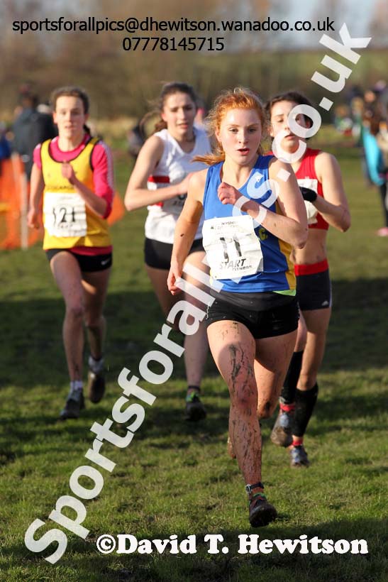 Under-17 womens Northern Cross Country  Championships, Pontefract. Photo: David T. Hewitson/Sports for All Pics
